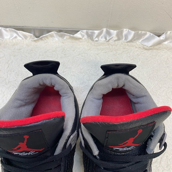 Nike Air Jordan 4 Retro "Bred Reimagined" Men's Shoes Black/Fire Red Size 8 - Picture 5 of 11